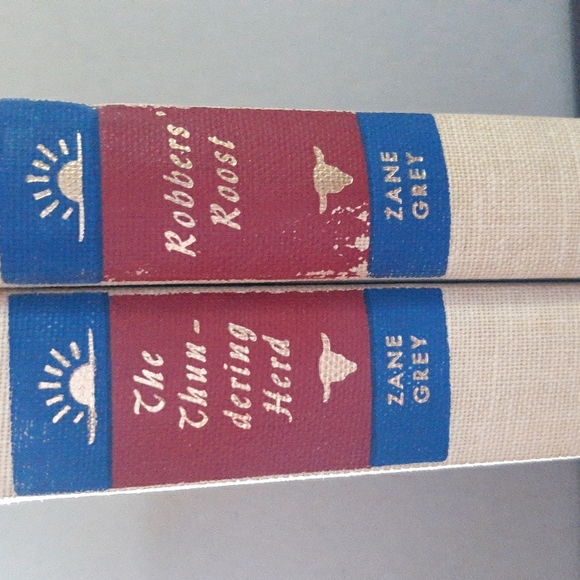 2 Zane Grey books - Picture 1 of 4